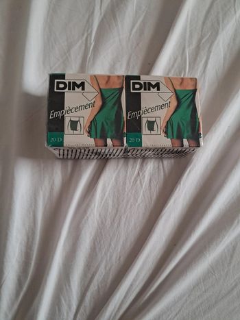 2 paires collants