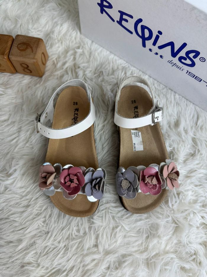 Paire de sandales Reqins taille 28 - photo numéro 2