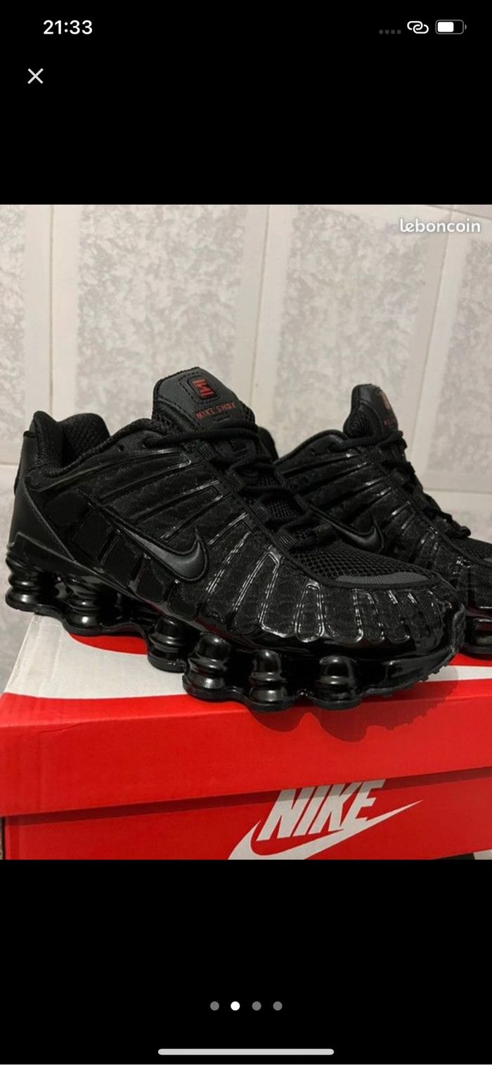 Baskets Nike Shox noir 39 - photo numéro 2