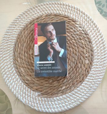 Livre Harlequin numéro 818