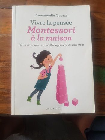 Vivre la pensée Montessori a la maison