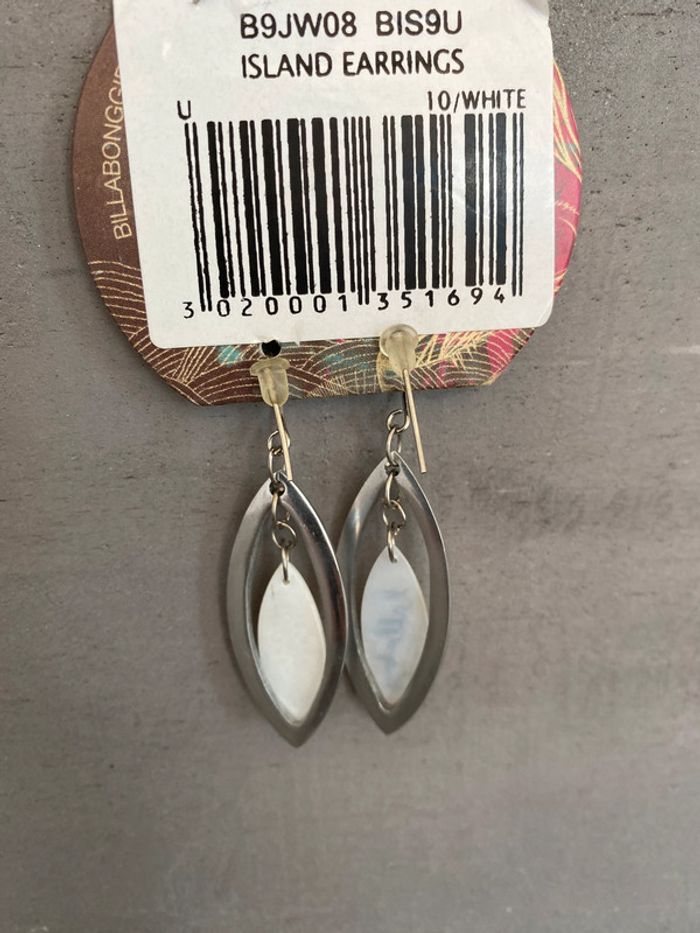 Boucles d'oreilles pendantes Billabong Neuves - photo numéro 2
