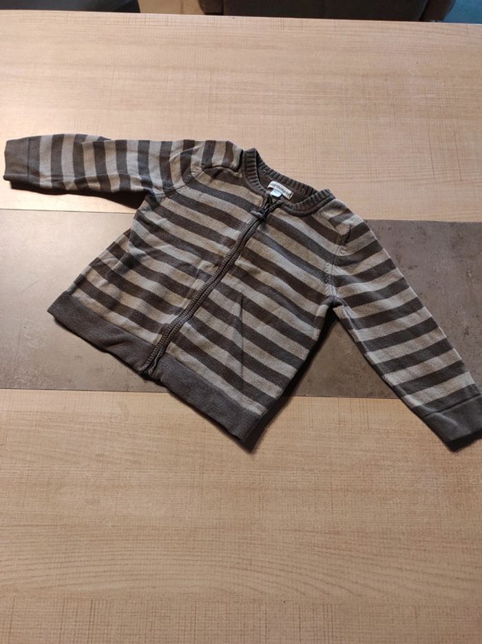 Gilet zippé 18 mois