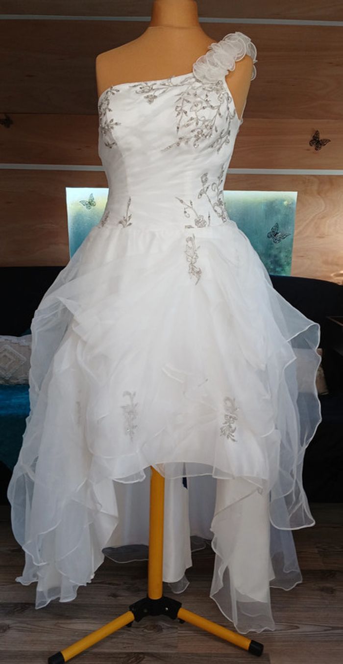 robe de mariée unique taille 38/40 - photo numéro 10