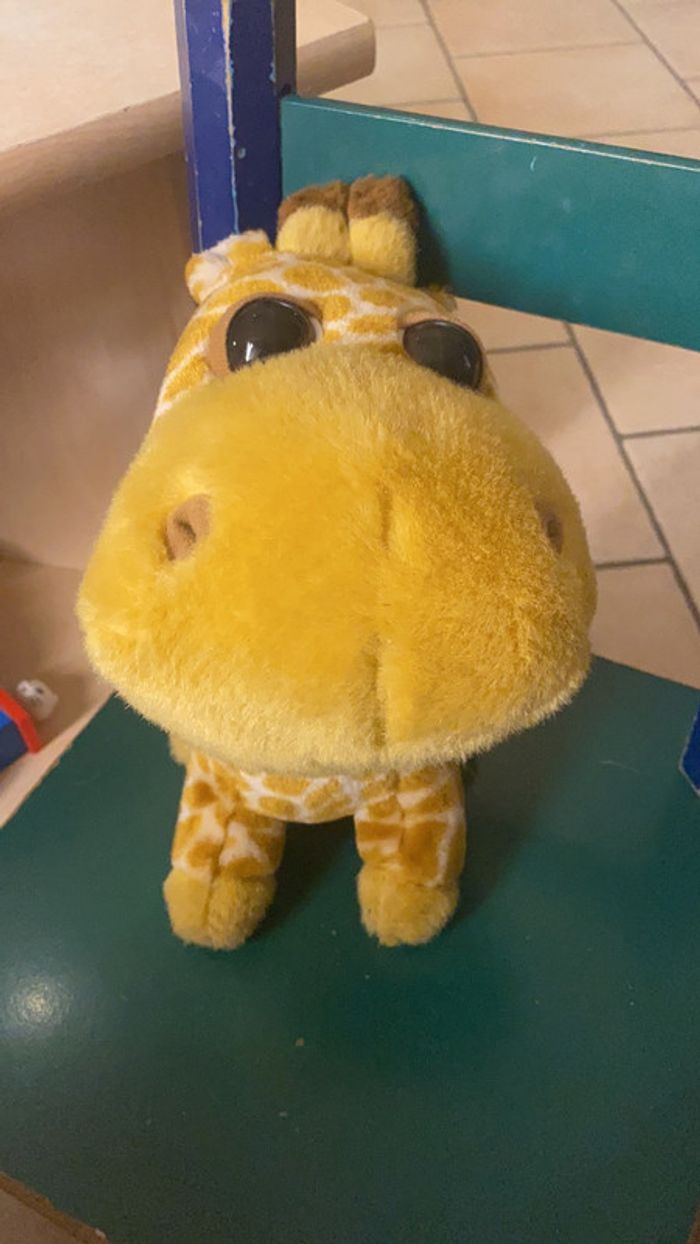 Peluche girafe