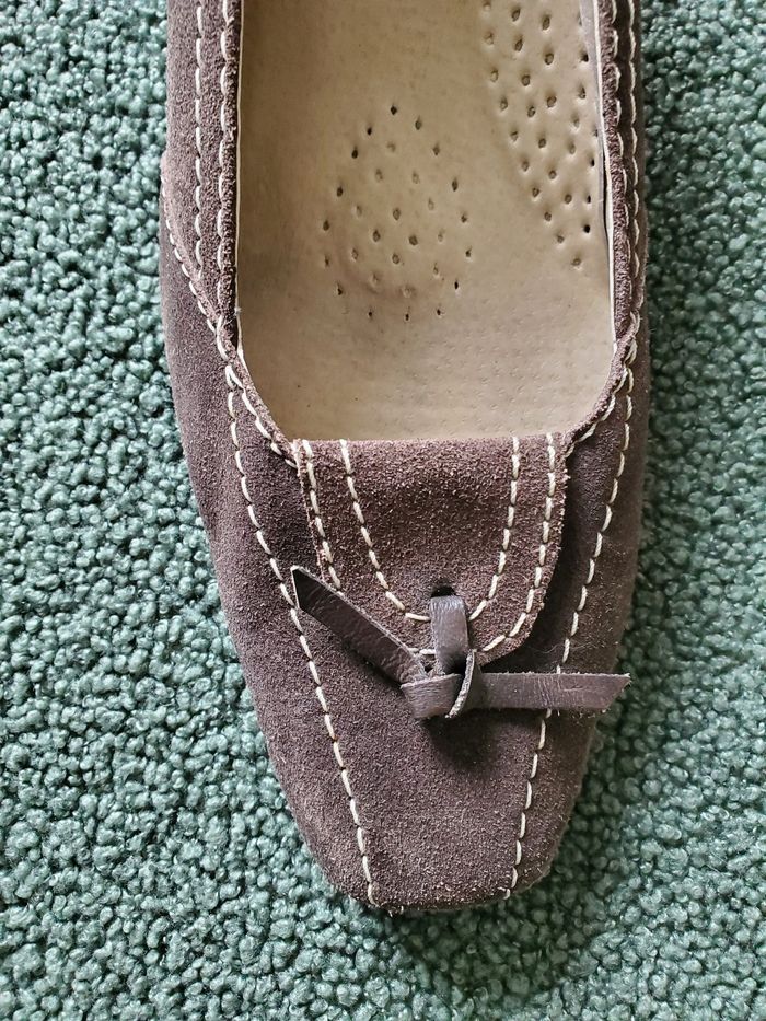 Très belle paire de chaussures - photo numéro 7