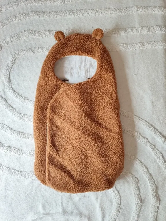 Nid d’ange Gémo ourson – Neuf sans étiquette