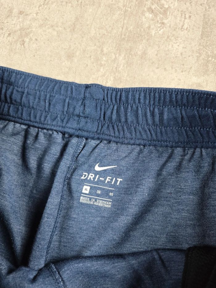 Pantalon jogging Nike corban university logo brodé bleu marine taille XL - photo numéro 7