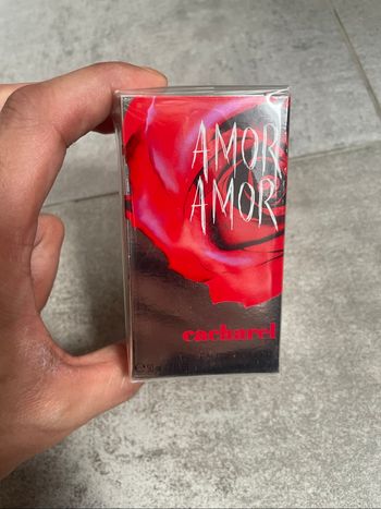 Eau de toilette Amor Amor CACHAREL