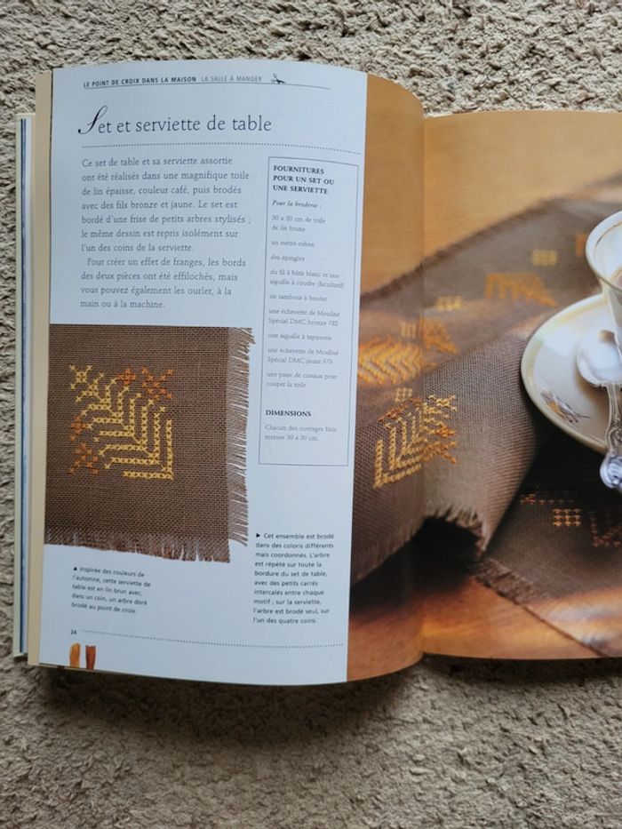 Lot de 2 livres de créations au point de croix DMC - Parfait état - photo numéro 18