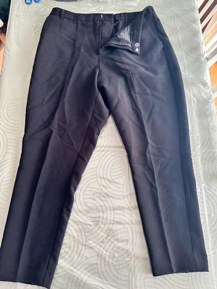 Pantalon noir femme Kiabi taille 46