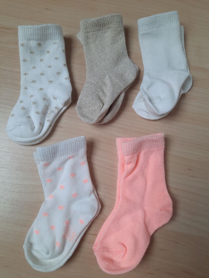 Lot 5 paires de chaussettes marque TAO pointure 15/17