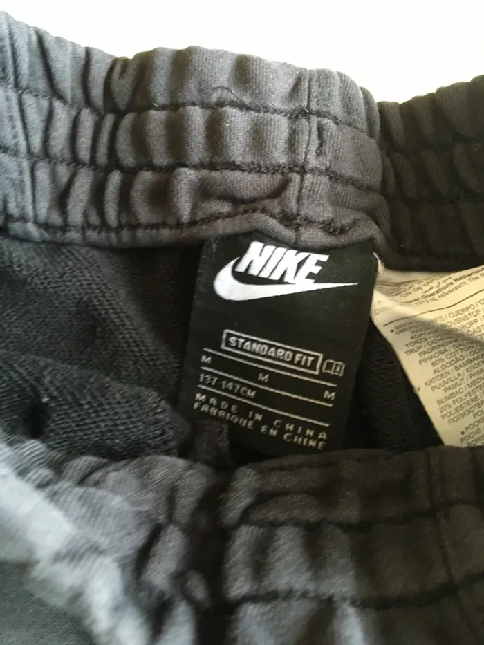 Bas jogging Nike - M - 137-147 cm - photo numéro 2