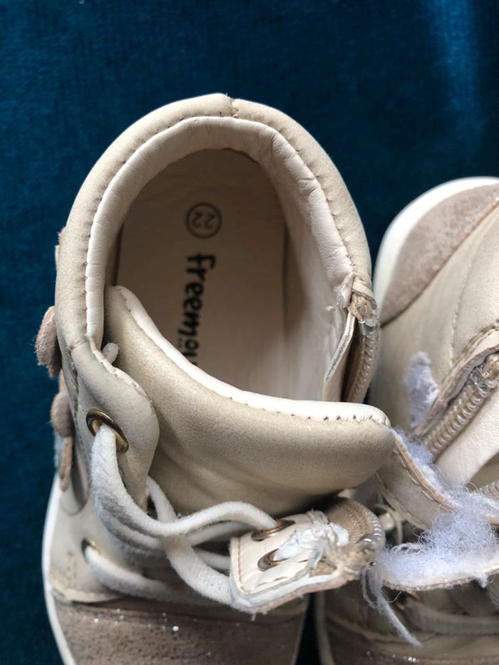 Chaussures taille 22 - photo numéro 2