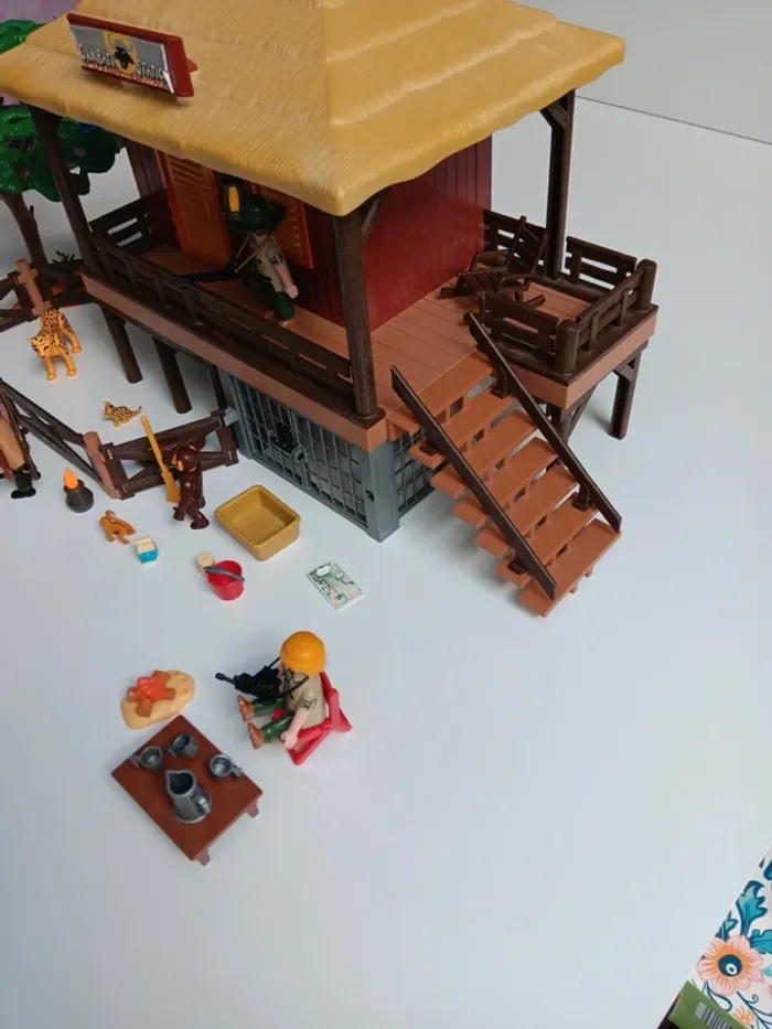 Lot figurines playmobil maison gardien de reserve animalière dans la savane - photo numéro 9
