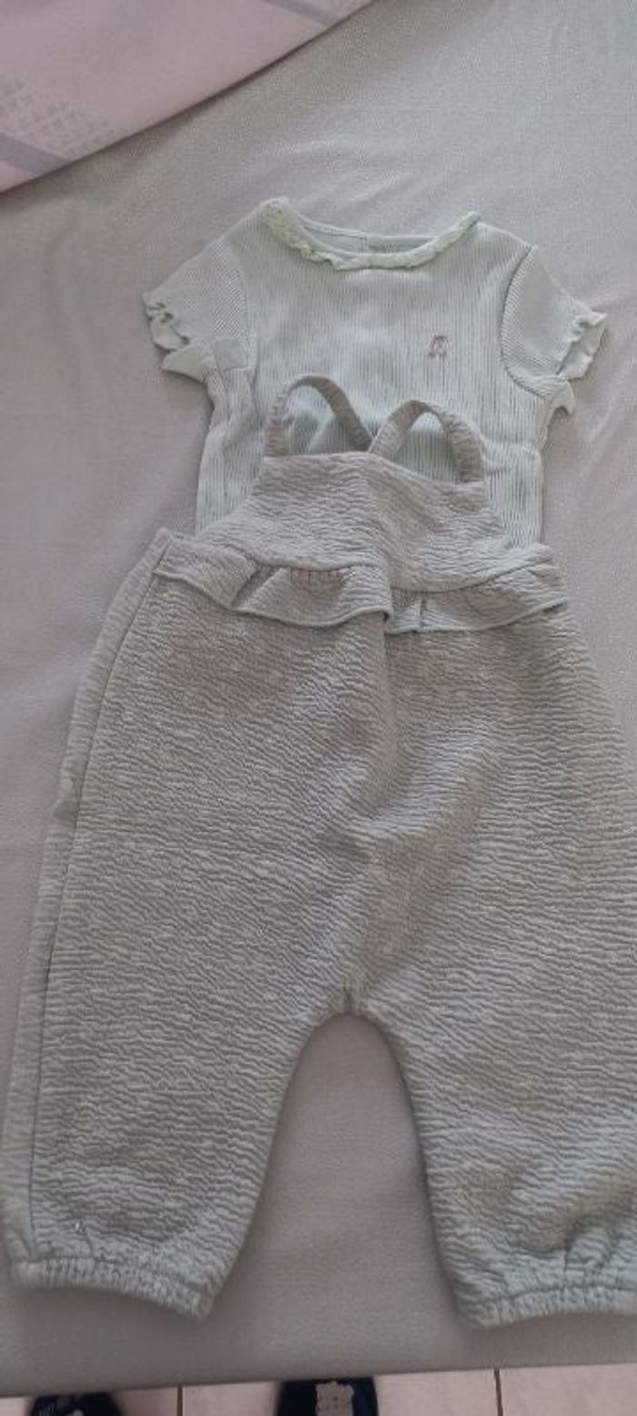 Ensemble bébé garcon ou fille