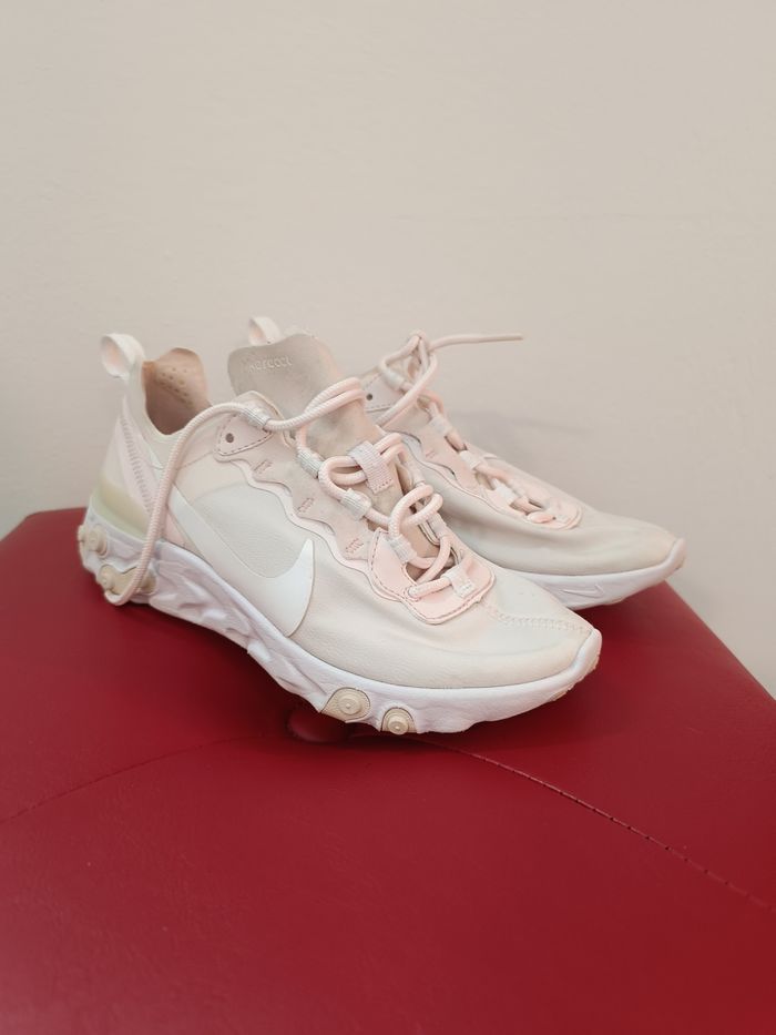 Nike.