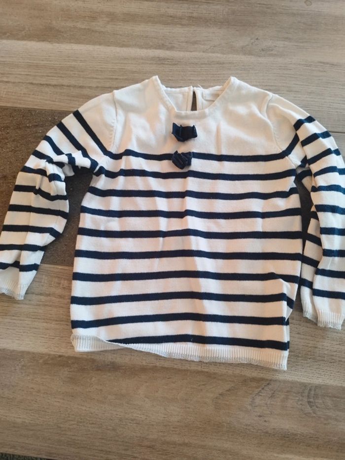Pull rayé
