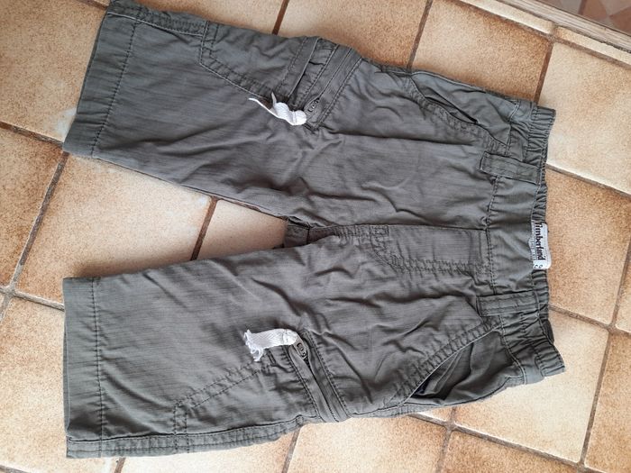 Pantalon kaki Timberland 6 Mois.