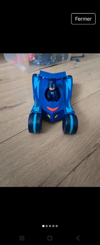 Chat bolide Yoyo
