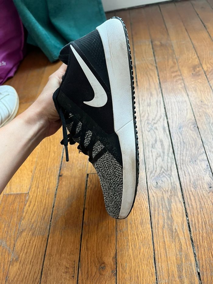 Basket Nike Homme 42.5 - photo numéro 2