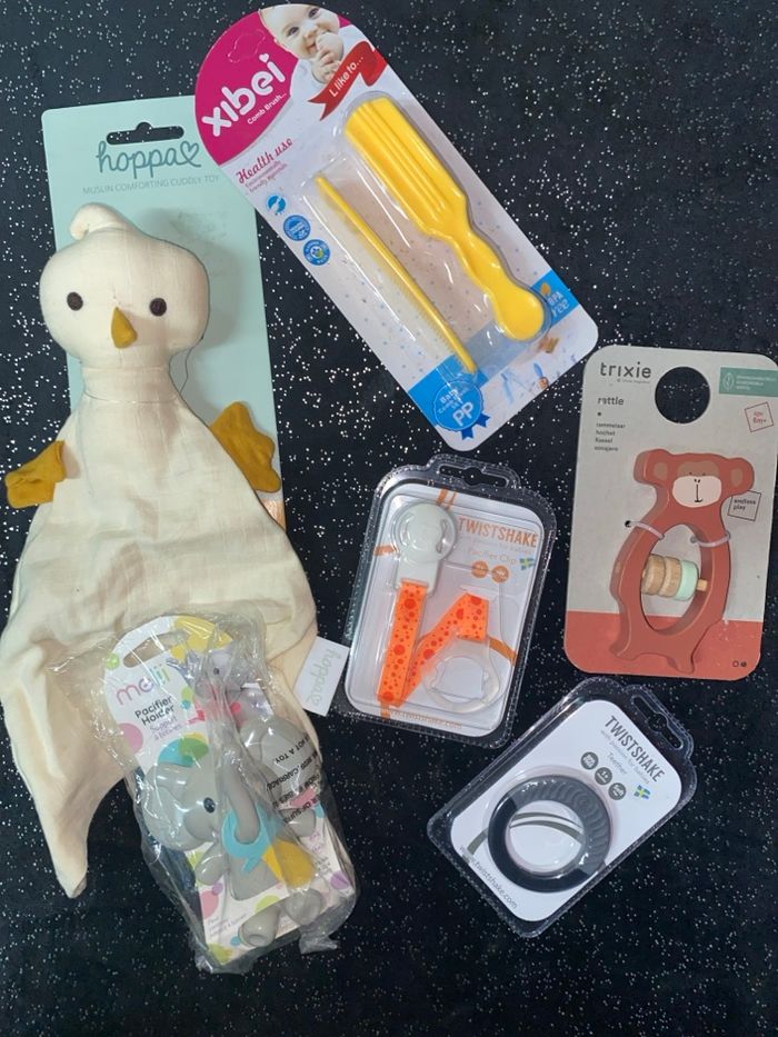 Lot cadeaux de naissance