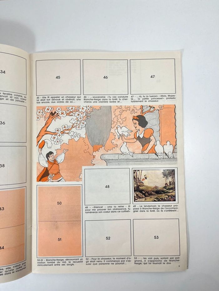 Album Panini Disney vintage : Blanche Neige et les 7 Nains 1983 - photo numéro 5