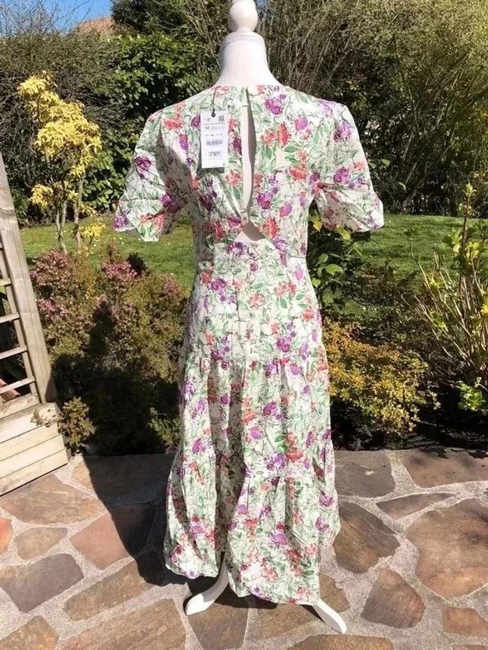 Robe Zara imprimée neuve taille M - photo numéro 3
