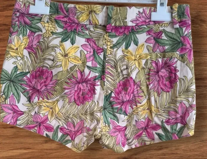 🌺 Short fleuri tropical - Taille 34 🌴 - photo numéro 2