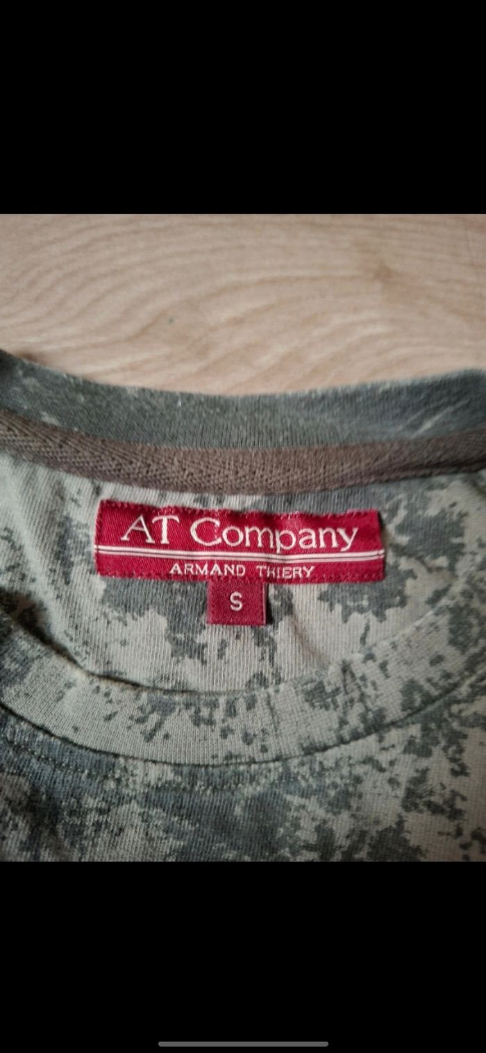 T-shirt taille S - photo numéro 4