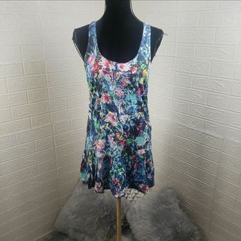 Jolie robe Stradivarius taille M