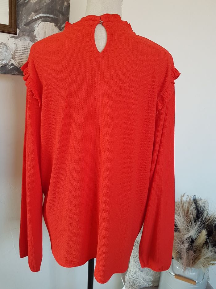 Blouse orange, stretch, bout de manches élastique. Grain de Malice. Taille XL (44) aisselles 58cm. - photo numéro 3
