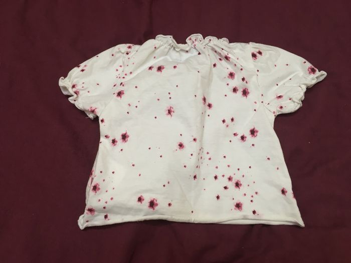 Lot de deux t-shirt rose et blanc 6 mois - photo numéro 4