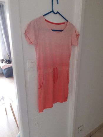Robe courte