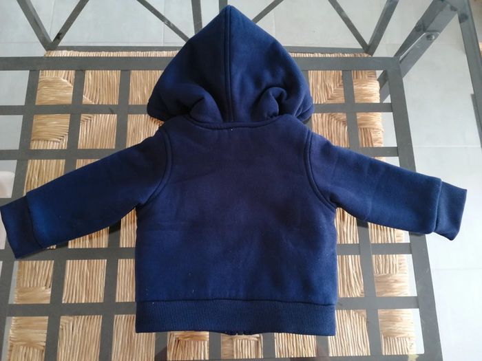 Sweat bleu - photo numéro 2