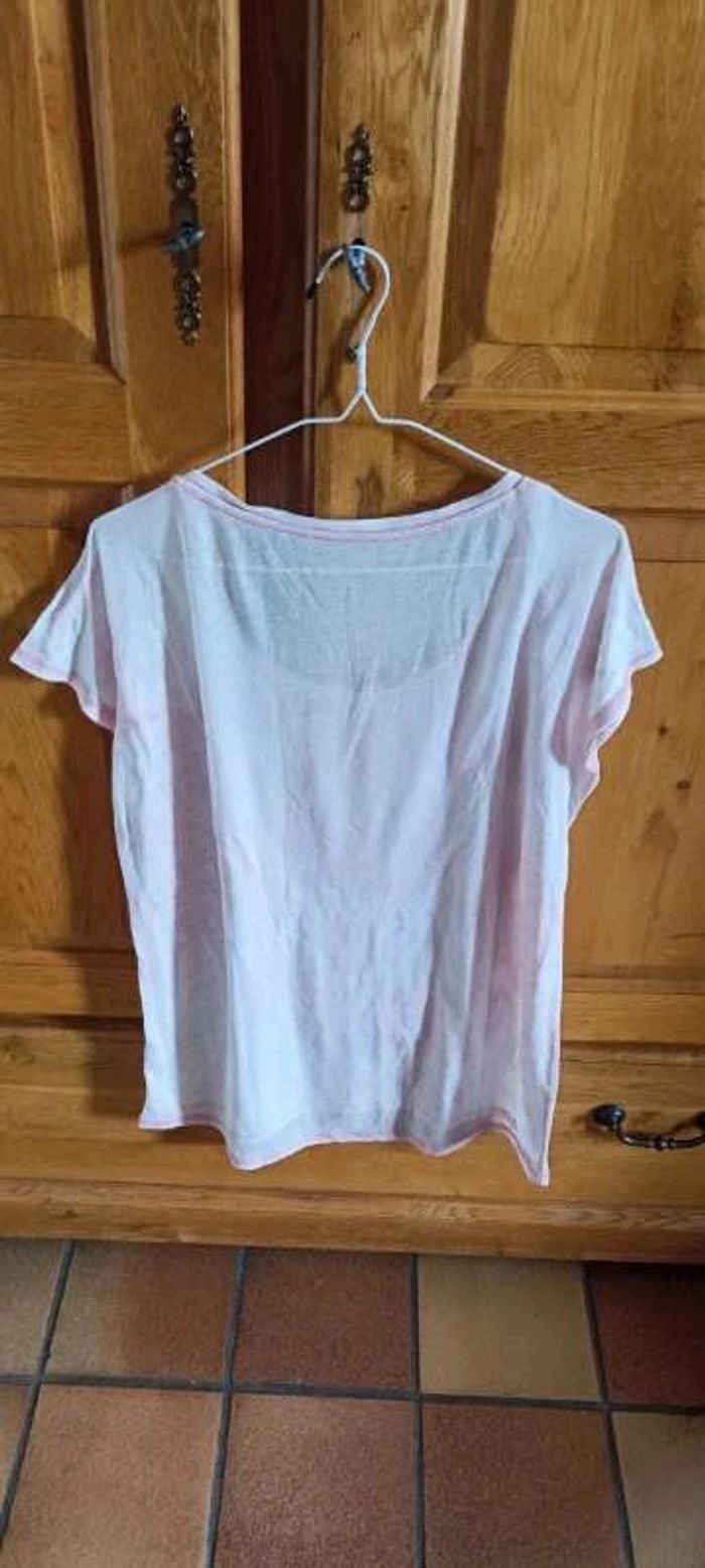 T-shirt guess - photo numéro 4