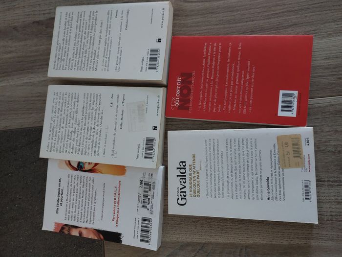 Lot roman prix Goncourt 2022 et 5 livres pocket - photo numéro 4
