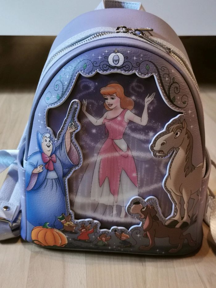 Loungefly sac disney cendrillon