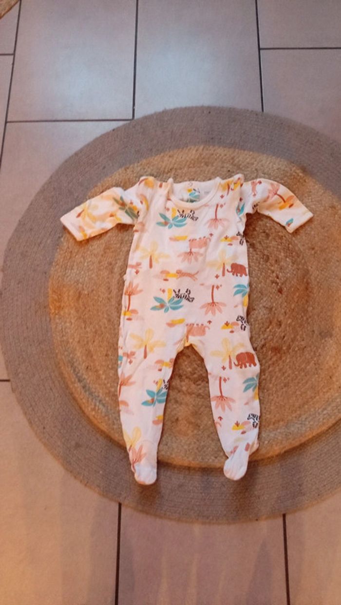Pyjama leger 12 mois