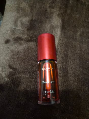 Eau à lèvres 03 red water de Clarins 