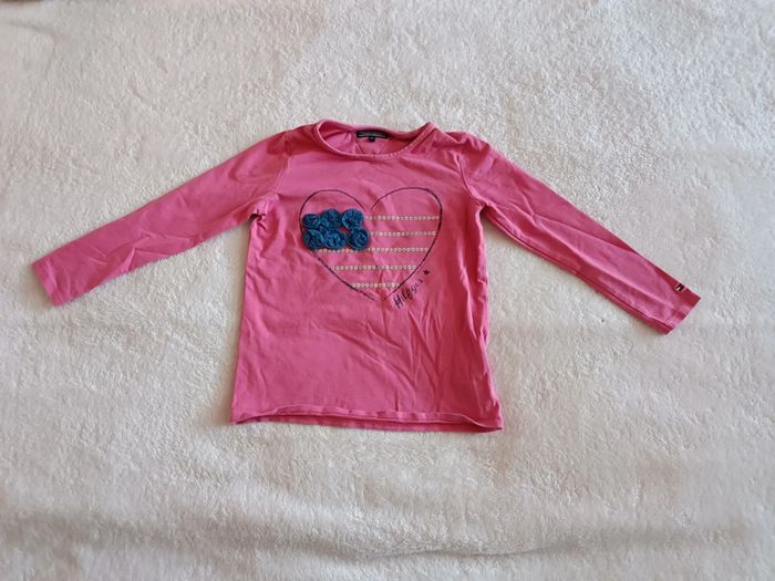 T-shirt tommy Hilfiger 4 ans - photo numéro 2