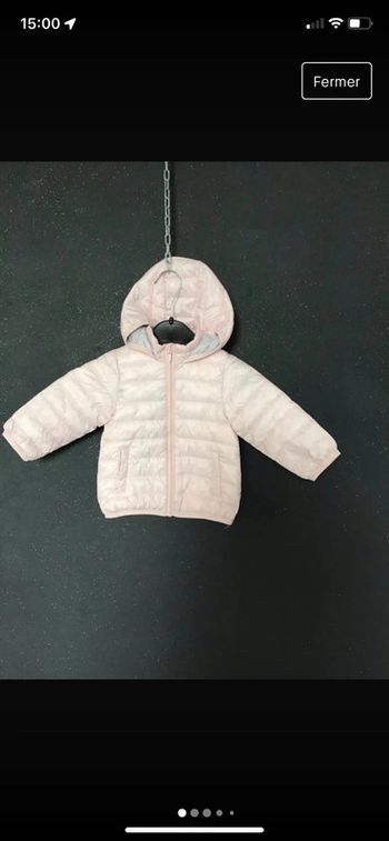 Doudoune à capuche rose pâle doublée gris