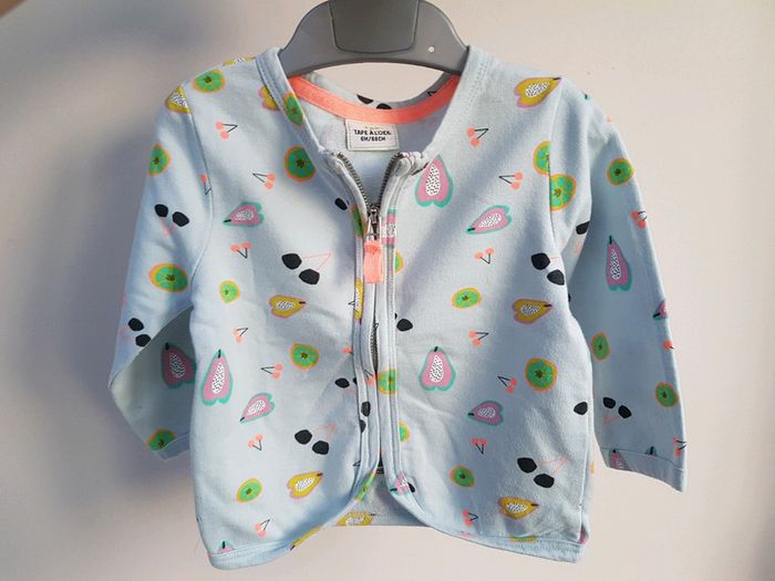 Gilet TAO 6 mois en excellent état