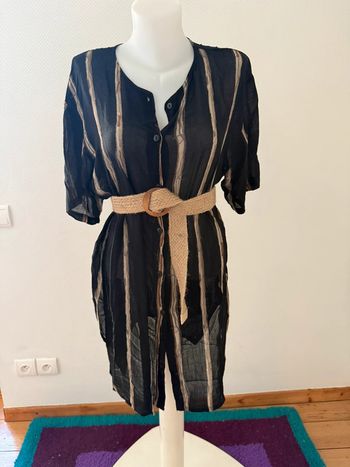 Robe de plage en très bon état taille XL Lauren Vidal