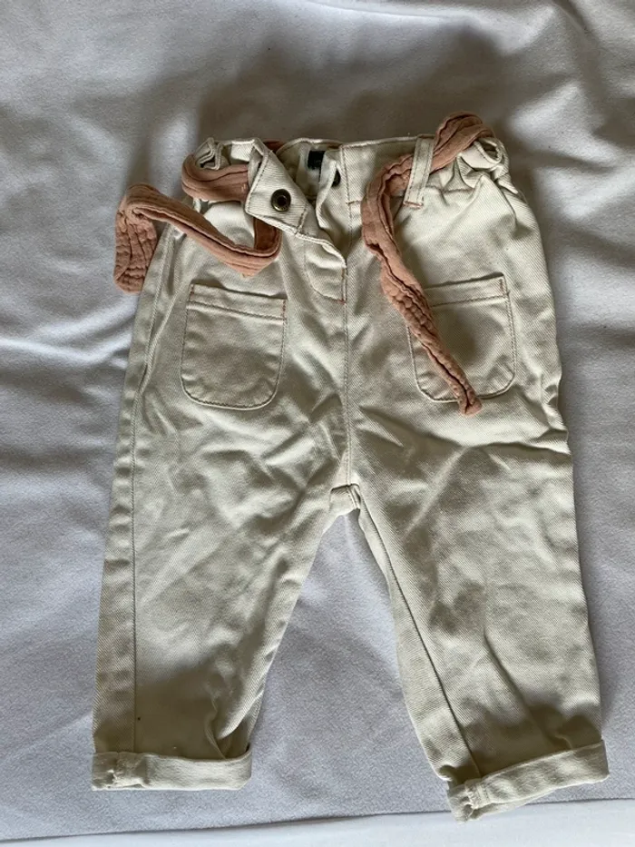 Lot 2 pantalons Kiabi 18 mois - photo numéro 2