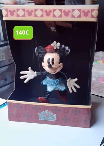 Figurine Disney traditions minnie