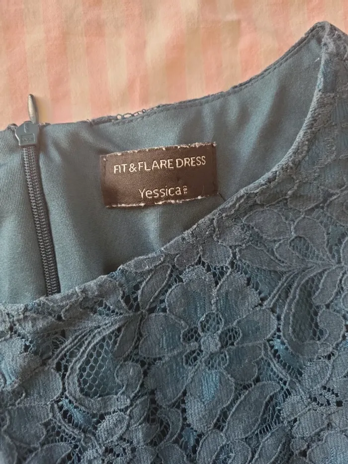 Jolie robe taille 36 - photo numéro 3