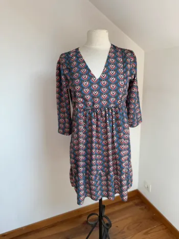 Superbe robe fluide neuve Rue des Abesses 🌸 T 1 36 38