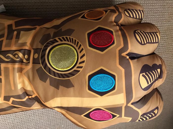 Peluche gant de Thanos Avengers XL - photo numéro 2