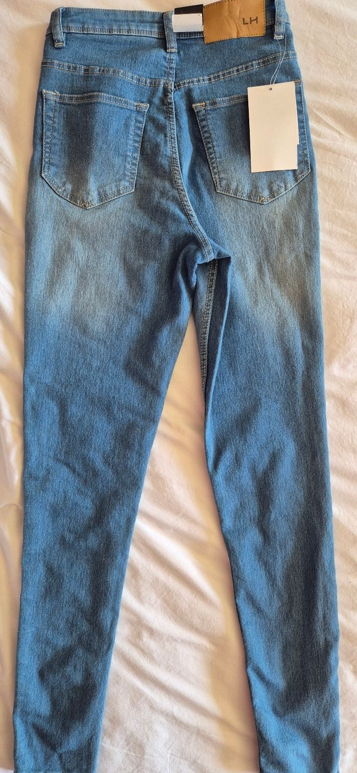 Jean/pantalon cropped - photo numéro 2